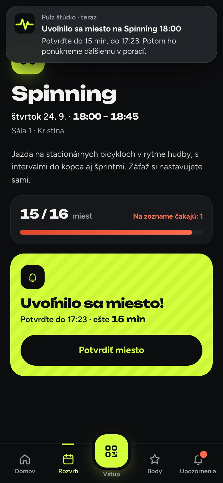 Push Uvoľnilo sa miesto na Spinning 18:00 s potvrdením do 17:23 nad detailom lekcie s 15 zo 16 miest a tlačidlom Potvrdiť miesto